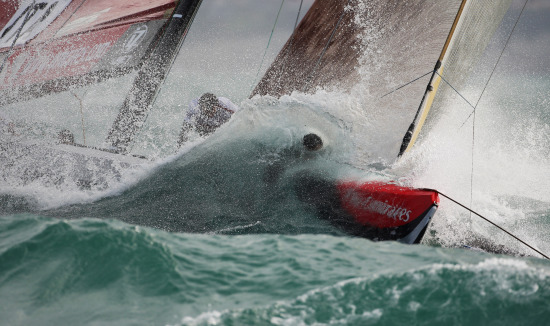 图文-GETTY09年精彩体育图片之帆船与大自然拼搏