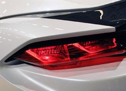 各有性能秘籍 细数巴黎车展十大超级跑车