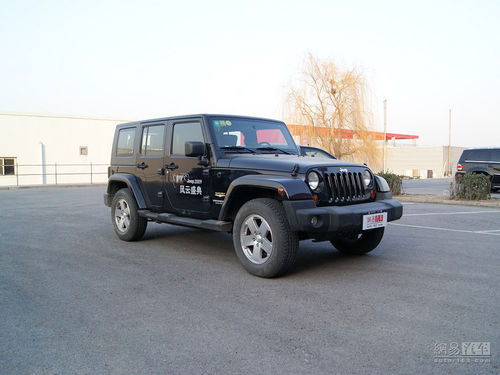 JEEP牧马人低配车型最高优惠4.2万 现车紧俏